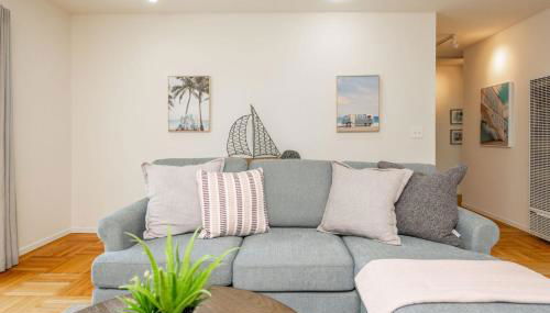 Entire Oceanview Coastal Retreat in Pacifica - Photo 3