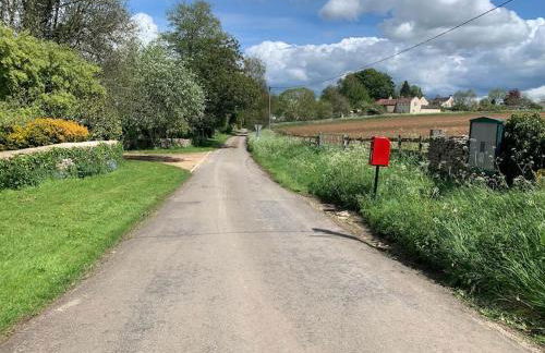 Cosy Cotswolds Retreat near Bath & Castle Combe - Photo 29