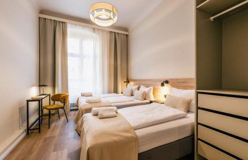 Renovated! 120qm Apartment 2 Bathrooms Balcony Up to 9 Guests - Foto 21