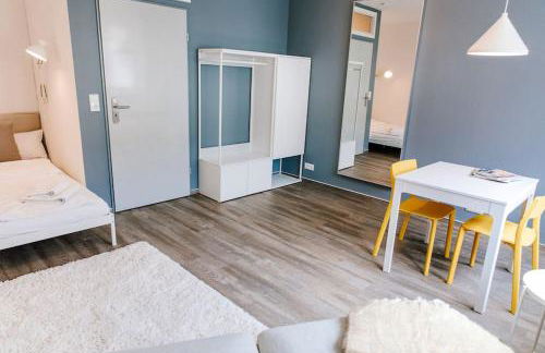 Mitten im Zentrum mit 24h Check-in - Foto 1