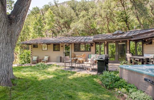 Million Dollar Creekside Treehouse Hottub Rafting Hiking Fishing and Mins to Glenwood and Hotsprings - Foto 57