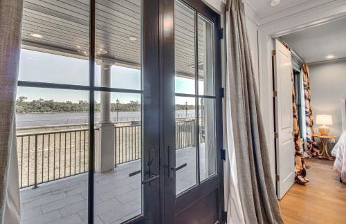 Idyllic Savannah Apartment with River Views! - Foto 7