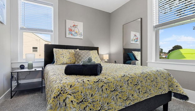 Lazy River Villa - Hottub Fenced Yard Sleeps 11 - Foto 5, Habitación