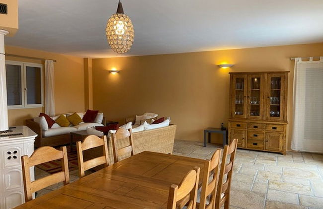 Picturesque Holiday Home With Private Pool - Foto 30