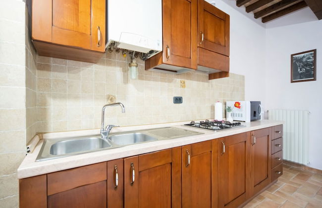 Apartment on Beautiful Estate With Pool Near the Art - Foto 10