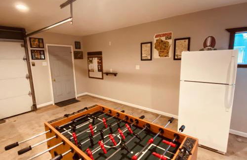 Green Bay Packer Game House or Resch Expo less than 1 mile from Lambeau Field - Foto 6