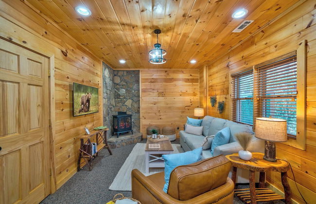 Misty Creek Cabin Private 3 BDR w/ Game Room! - Foto 15