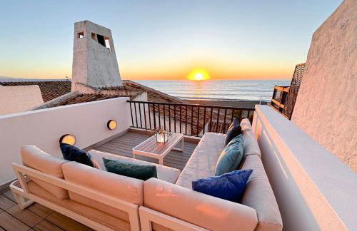 Beachhouse GALORE - Photo 7