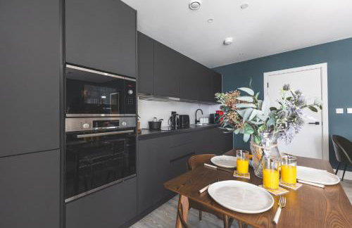 Stunning Premium 2 Bed Flat with Great Views - Rooftop on Top Floor - Foto 42