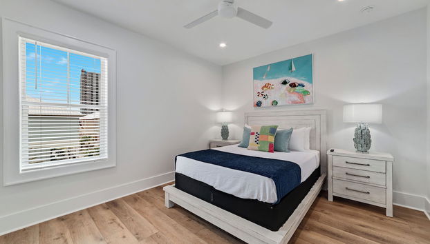 Beautiful 4 Bed, 4 Bath Home, Next to Pool & Beach - Foto 3, Habitación