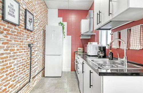 Aesthetic Apt, 15min Gran Vía, Sol, Theme park - Photo 6