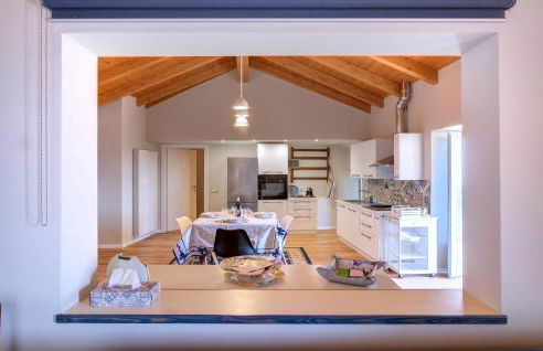 Awesome Home In Albagnano Di Bee - Foto 5