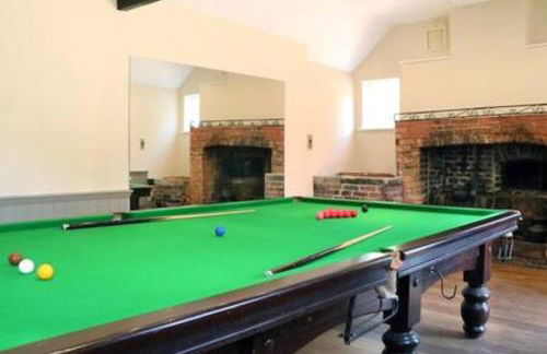 Wilksworth Caravan Park - Photo 6