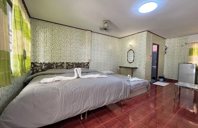 Chang Phueak Chao Samran Beach - Foto 23