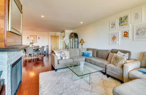 Granada Hills Condo with Community Pool and Workspace - Foto 11