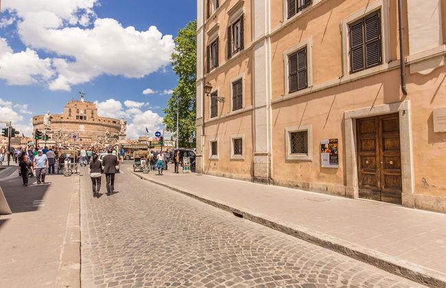 The Bridge Suites - Photo 32