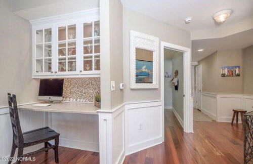 Waterfront Resort , World Class Marina & Slip - Foto 12