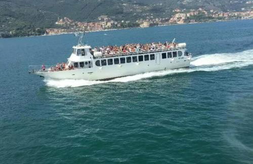 San Terenzo Poets of the sea with parking and balcony - Photo 44