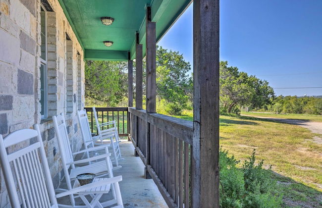 Gorgeous Luxury Home With Hot Tub Just 3 Miles to Dtwn! - Foto 33