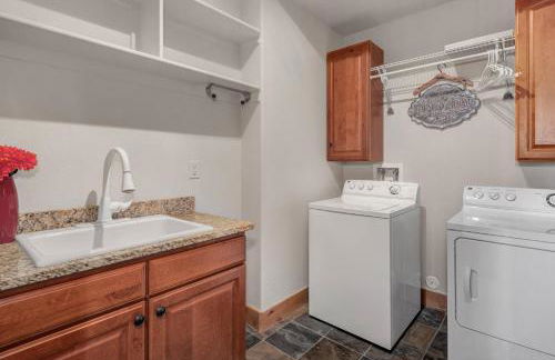 BEST VIEWS! Luxury Mountain Home - Saltwater HotTub, Firepit, BBQ- Close to SKI, Red Rocks - Foto 34