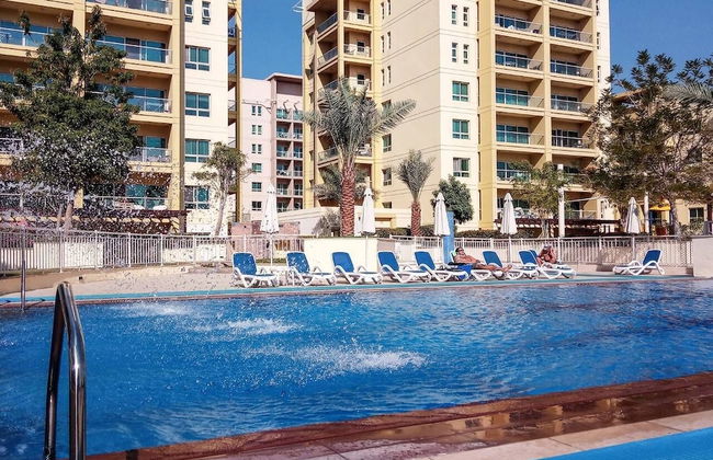 Spacious 1BR in Beautiful Greens! Sleeps 6 - Photo 15