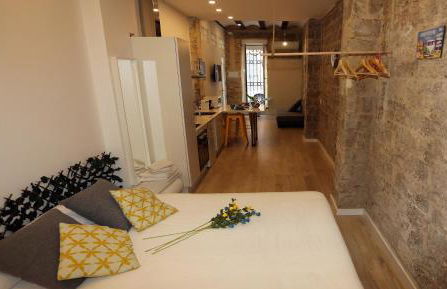 Loft independiente con Piscina compartida en Centro de Valencia - Photo 36