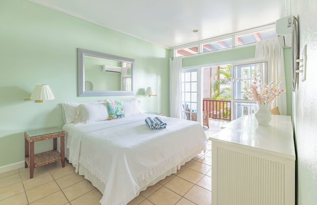 Fort Recovery Beachfront Villa & Suites Hotel - Photo 56