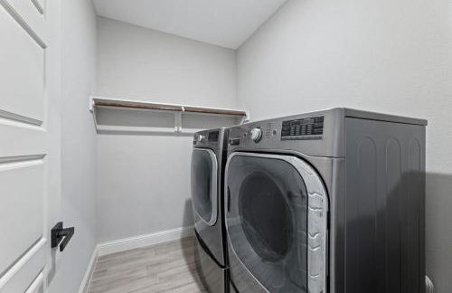 Sporty Spot - Hot Tub - Walk to AT&T Stadium - Foto 72