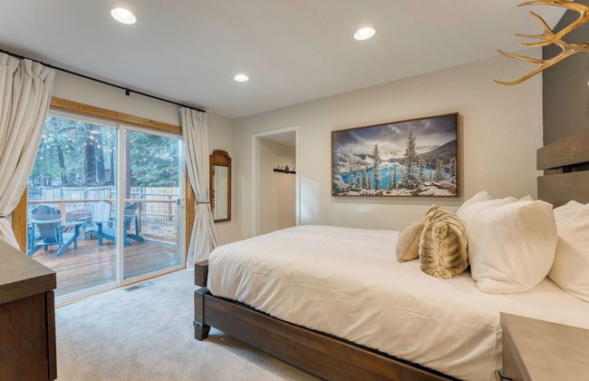 Westlake Cabin by Avantstay Hot Tub, Near Skiing, Walk to Restaurants & Lake! - Foto 20