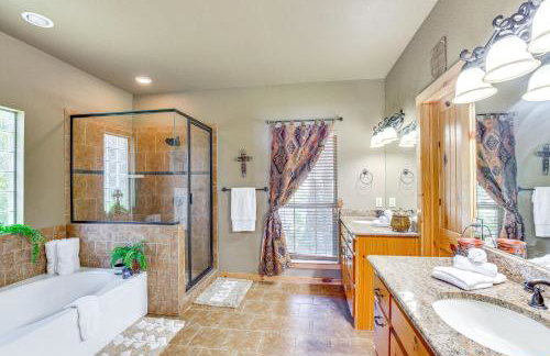 Views and Private Dock Lakefront Eustace House! - Foto 15