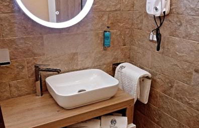 SOLE e LUNA - JACUZZI e RELAX - Foto 44