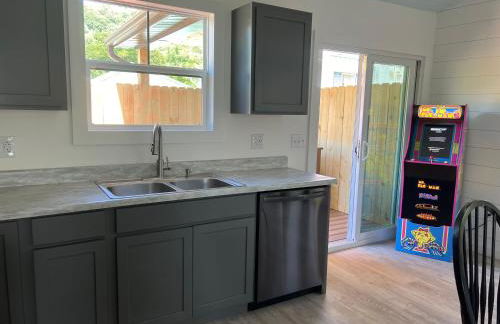 Stay, play and relax in Ohiopyle, PA, Hot tub, Pool table, next to the GAP trail in Ohiopyle, PA - Foto 20