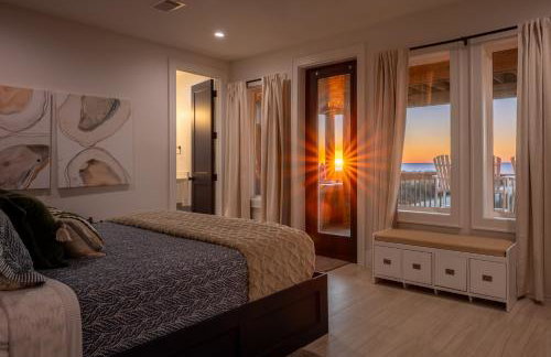 Luxury Beachfront l Private Hot Tub, Pool, & 2 Arcade Games - Foto 68