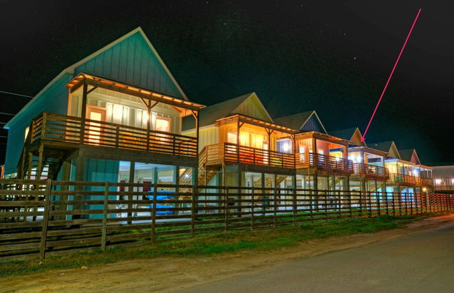 Big Trout by Avantstay Group Getaway w Dock - Foto 46