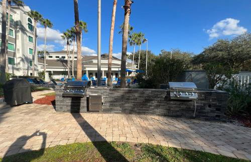 Condo near Disney-free shuttle to all theme parks - Foto 65