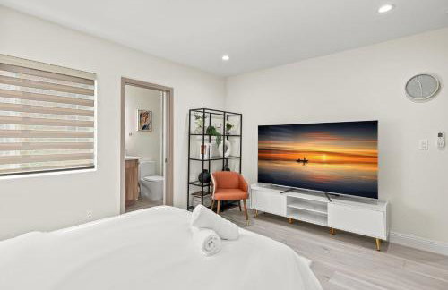 Modern New 3B Home Fully Stocked & Cozy & Sunlight - Foto 7