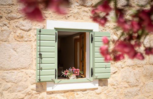 BRAND NEW Stone house MARCELA, 3 double bedrooms, pool - Foto 52