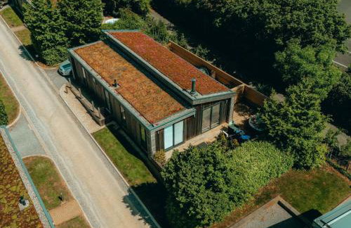 The Retreat, Strawberryfield Park - Photo 24