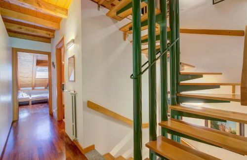 The Green Emerald Family Retreat - Happy Rentals - Foto 17