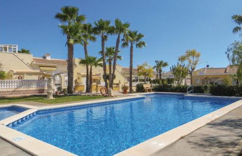 Stunning Home In Quesada-Rojales - Foto 1