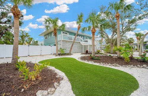 Home ON Key with pool, hot tub, putting green, arcade games, bike & mins to beach! - Foto 62