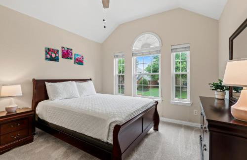 The Sapphire Sanctuary with Pool - Photo 63