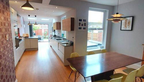 3 bed Luxury Victorian Home with Hot Tub - Foto 3