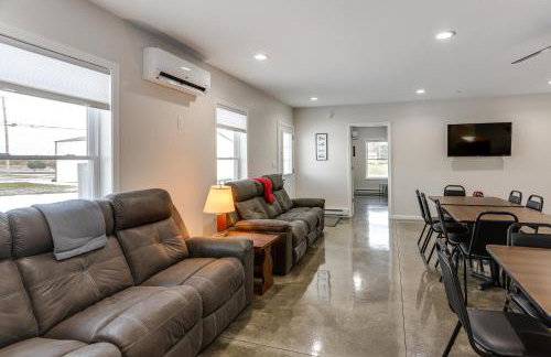 Patio and Parking! Modern Bunkhouse Near Lake Erie - Foto 8