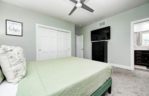 Indy Getaway - 5BR - Sleeps 16 - Arcade games - Perfect for families and groups - Foto 43