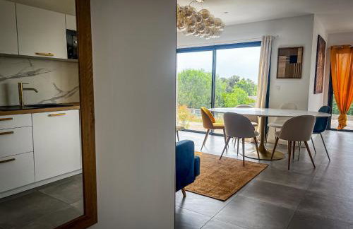 Résidence Porticcio Vacations Vue Mer Piscine & Jacuzzi - Foto 9