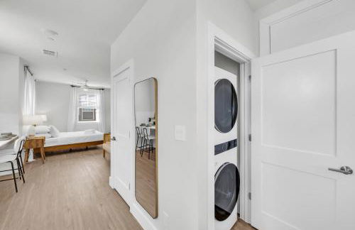 RG 2-1 DT Dallas l FIFA WORLD CUP READY l 5 Min from Love Field - Foto 12