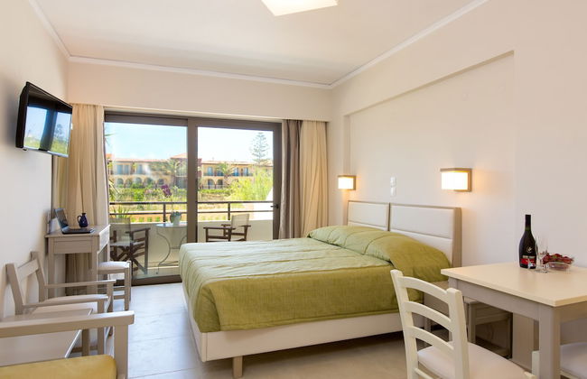 Trefon Hotel Apartments and Suites - Foto 32