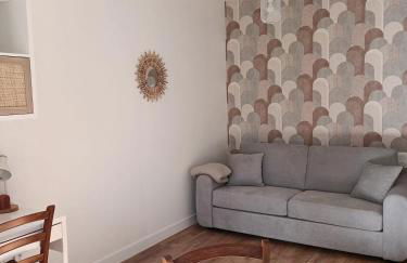 Studio 4 Calme et Moderne Proche des Thermes - Foto 1