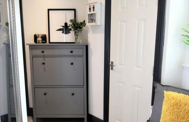 Rugby - Apartment - Sleeps 4 - Parking - Foto 25